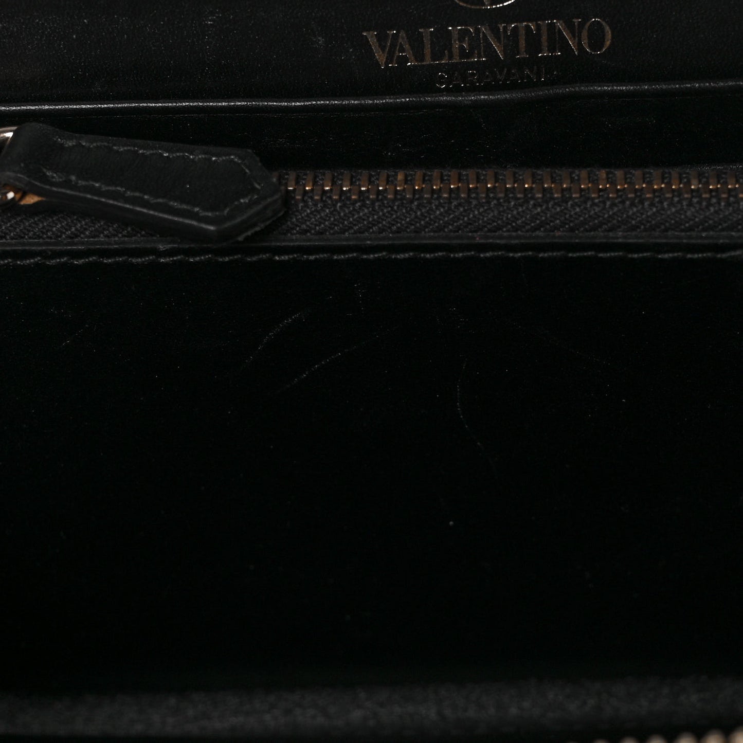 Calfskin Rockstud Zip Around Wallet Black