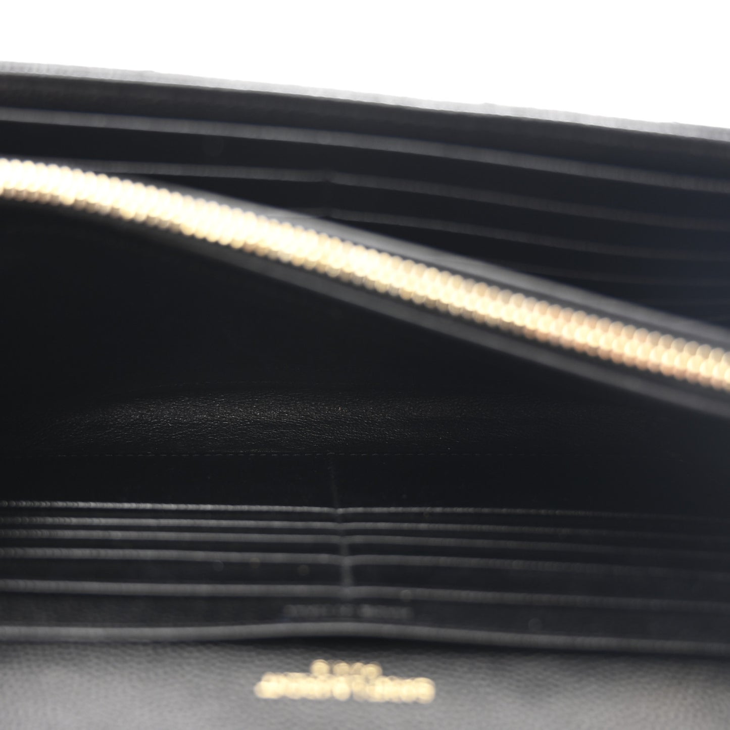 Grain De Poudre Matelasse Chevron Monogram Chain Wallet Black