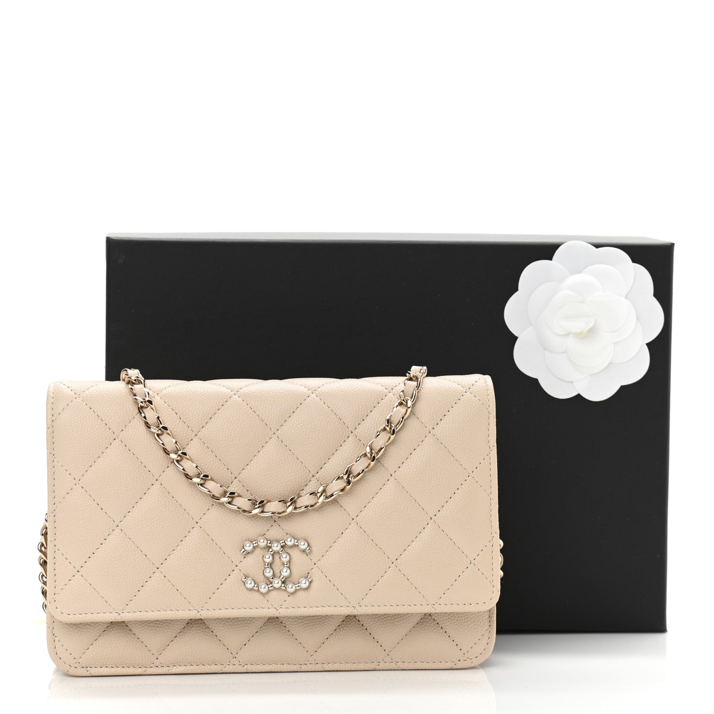 Caviar Quilted Coco Candy Wallet On Chain WOC Beige
