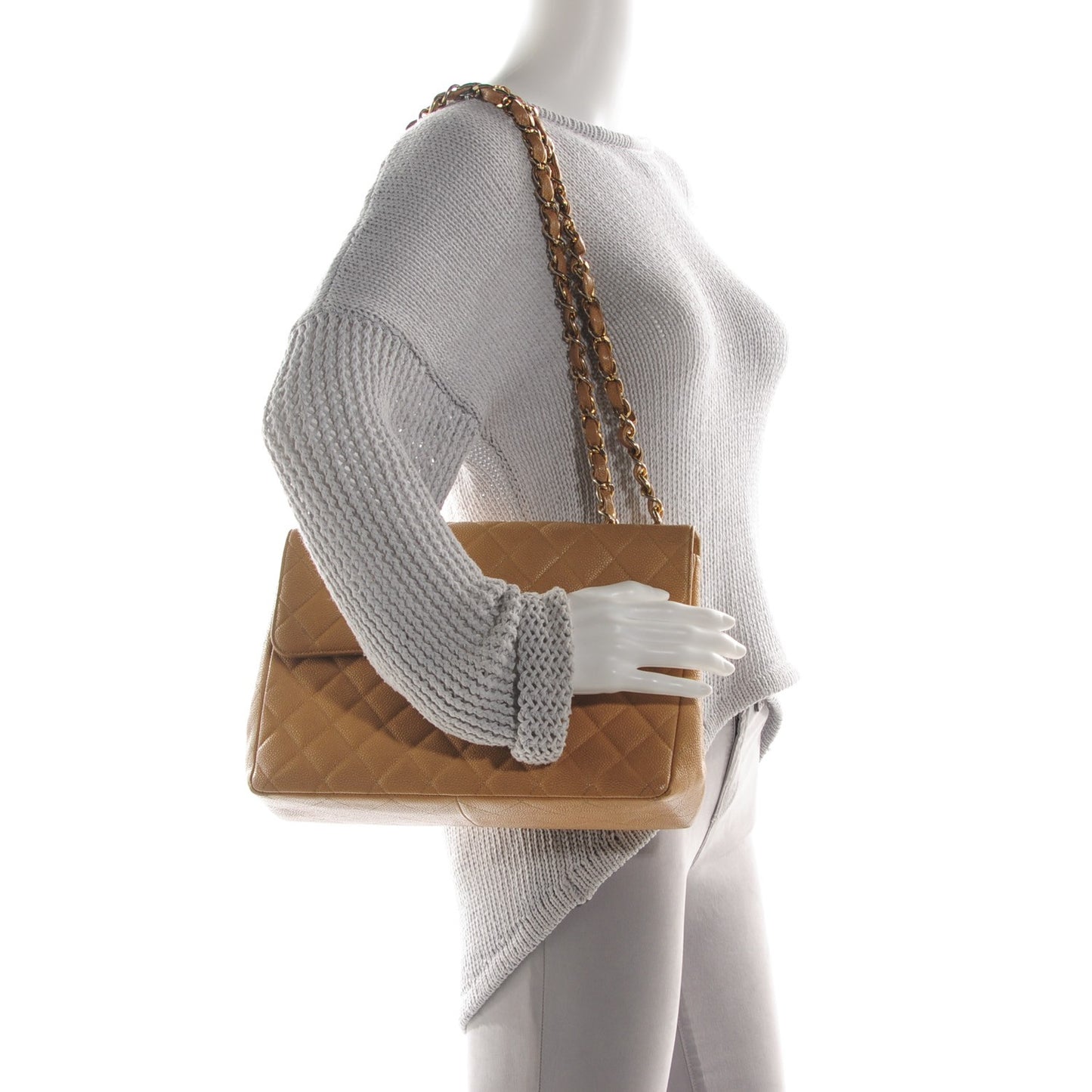 Caviar Quilted Jumbo Single Flap Beige