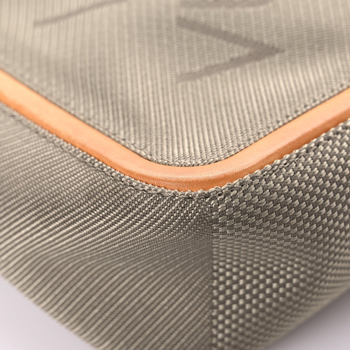 Damier Geant Citadin Messenger Sable