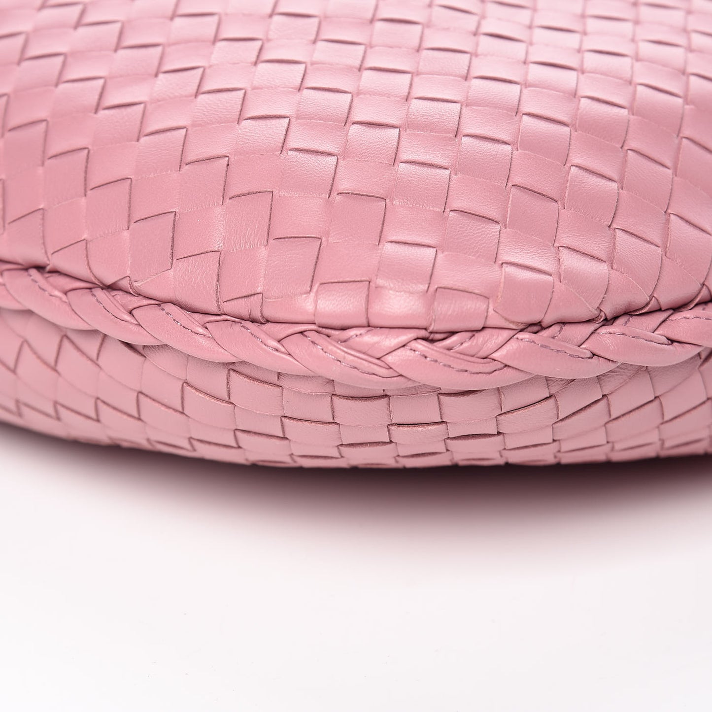 Nappa Intrecciato Medium Veneta Hobo Glicine