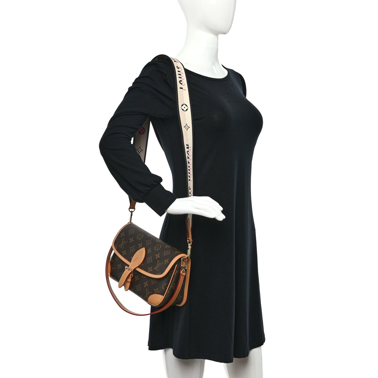 Monogram Diane Black