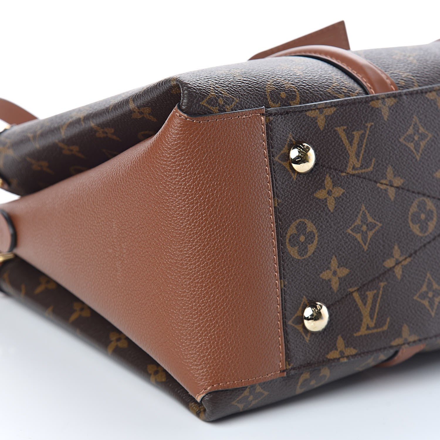 Louis Vuitton Monogram Soufflot MM Caramel 11 of 12
