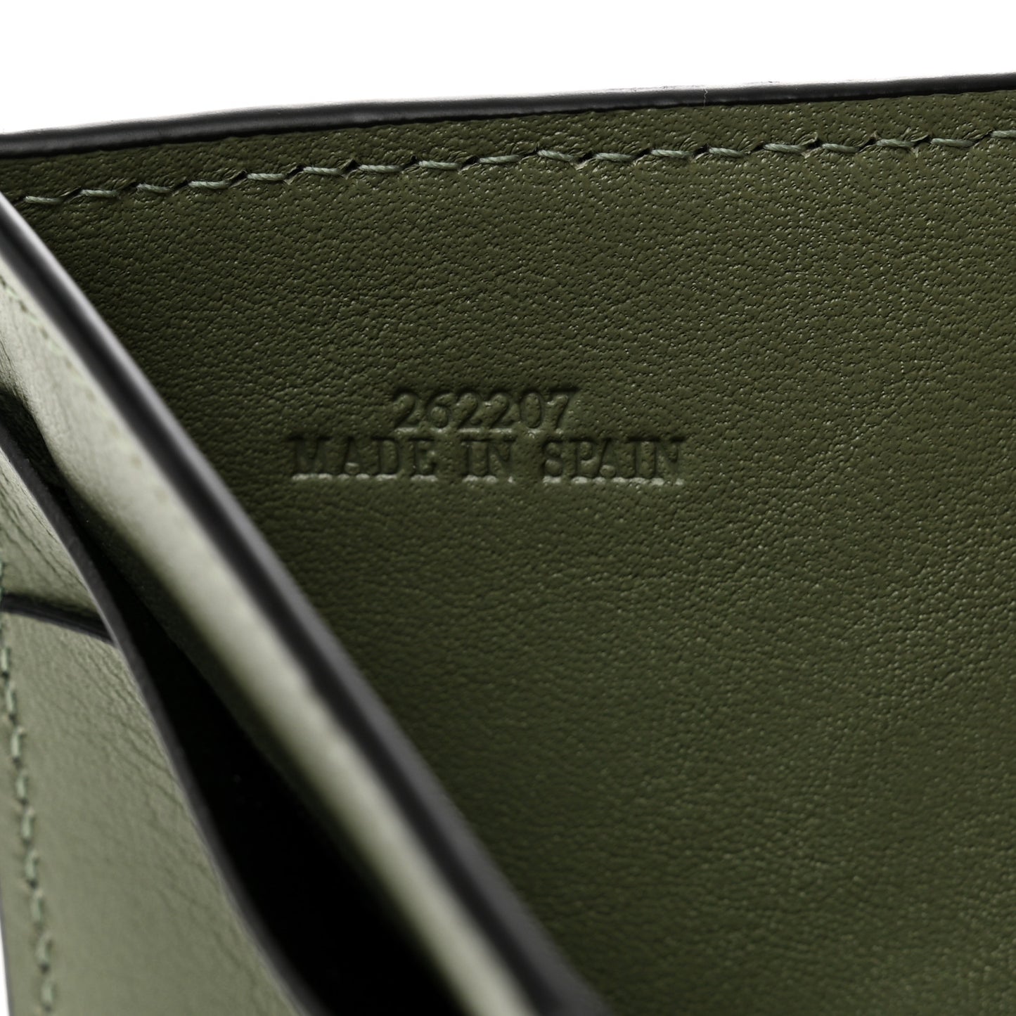 Grained Calfskin Anagram Trifold Wallet Anthracite Ghost