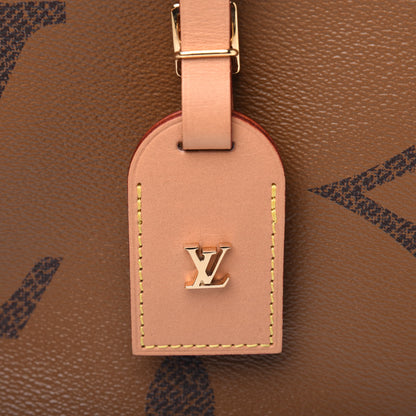 Louis Vuitton Reverse Monogram Giant Boite Chapeau Souple 10 of 11