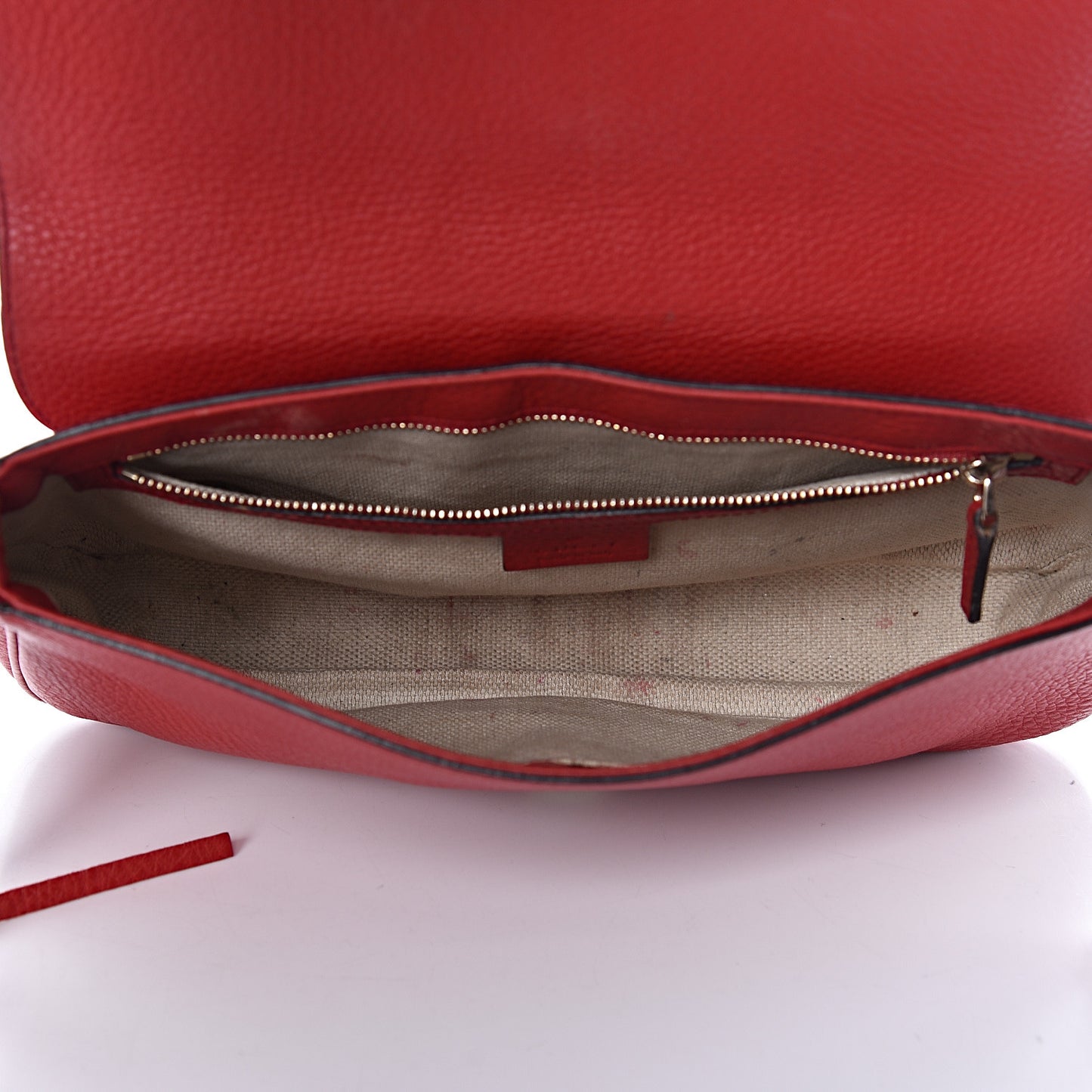 Pebbled Calfskin Medium Soho Flap Crossbody Tabasco Red
