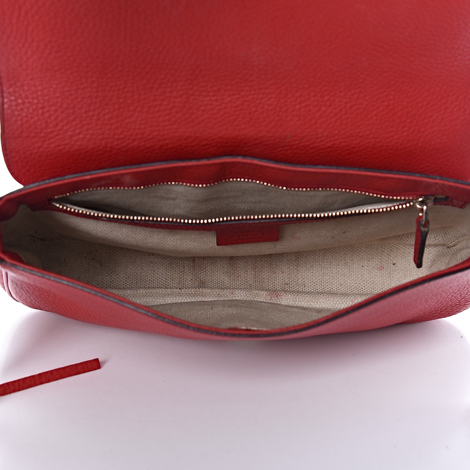 Gucci Pebbled Calfskin Medium Soho Flap Crossbody Tabasco Red 5 of 24