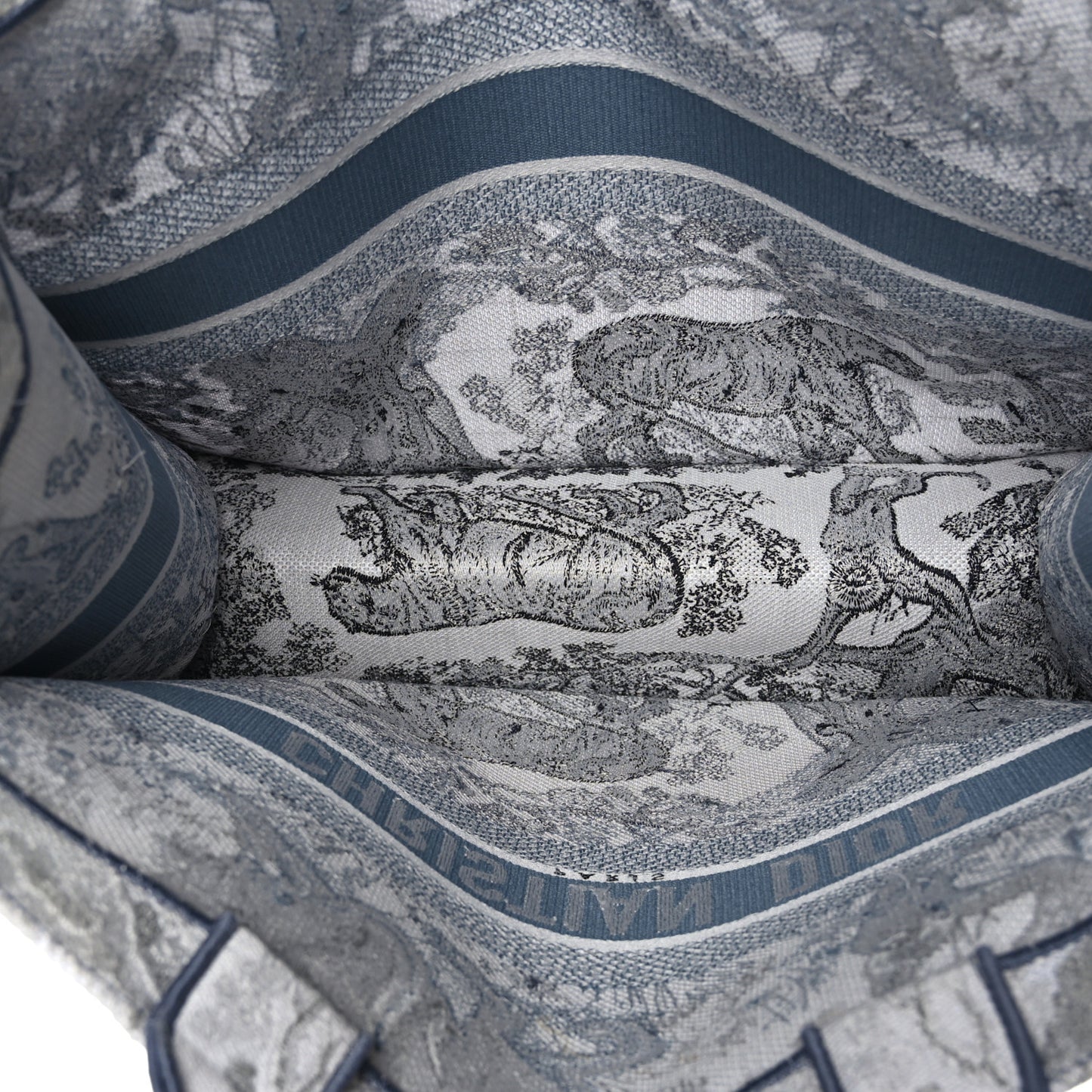 Gradient Canvas Embroidered Large Dioriviera Toile De Jouy Book Tote Blue