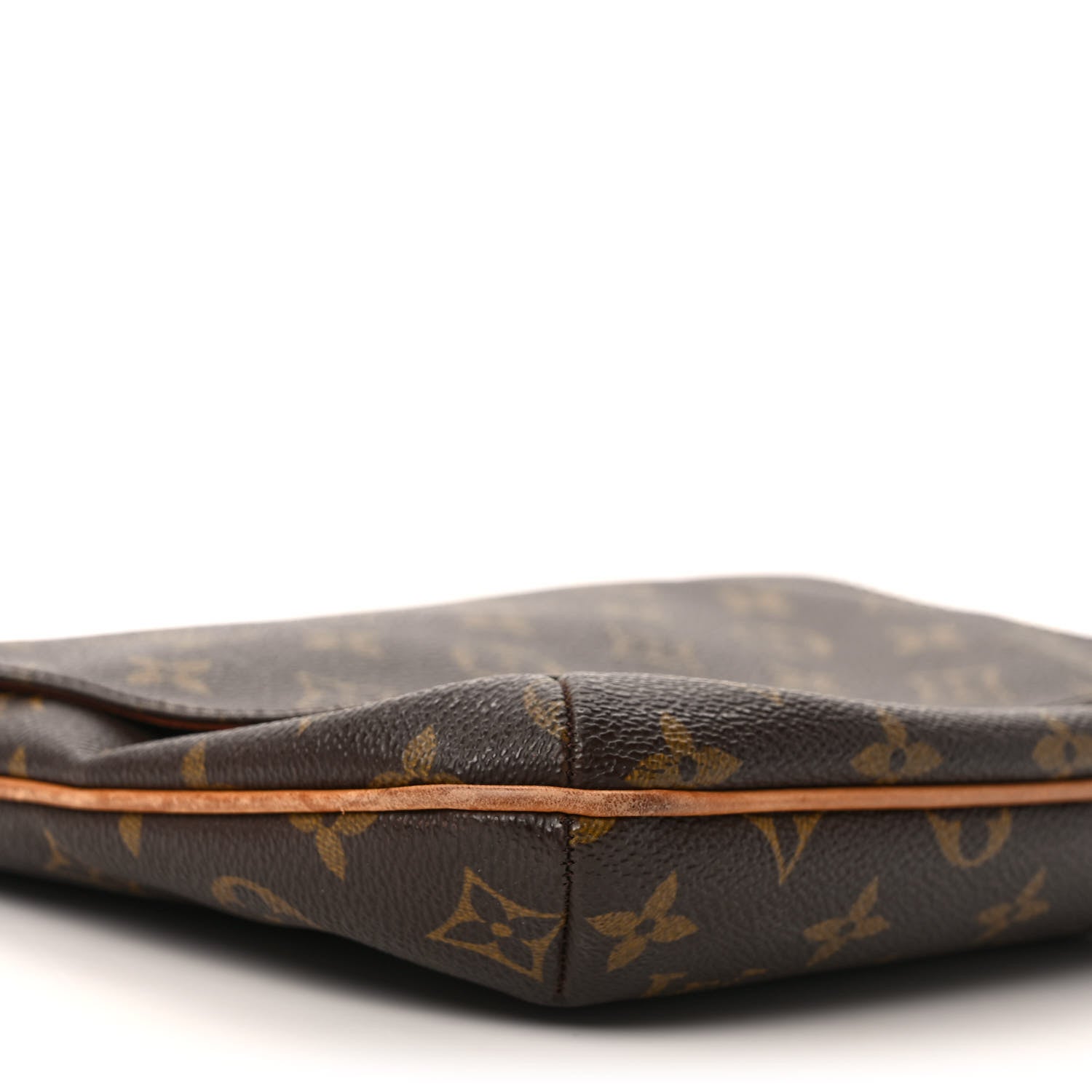 Louis Vuitton Monogram Musette Tango 7 of 9