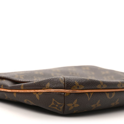 Louis Vuitton Monogram Musette Tango 7 of 9