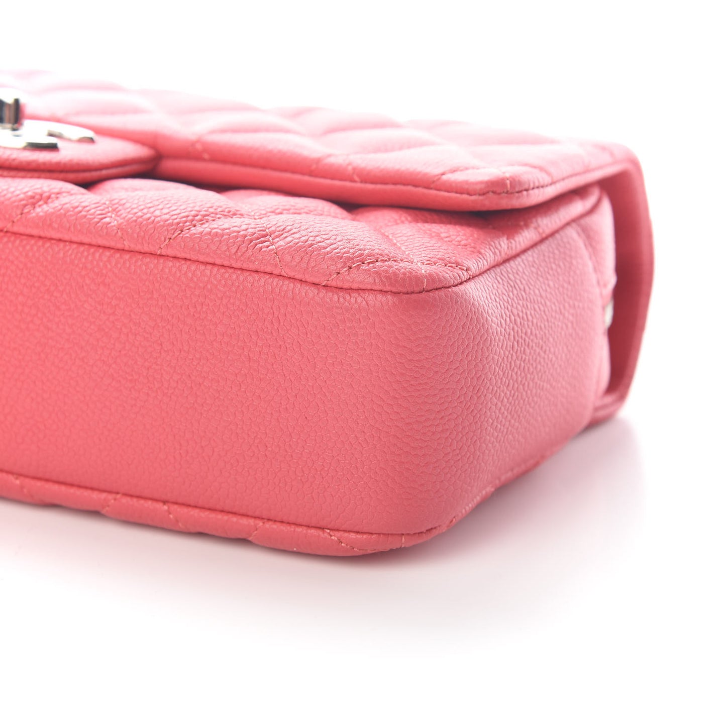 Caviar Quilted Medium Easy Flap Coral