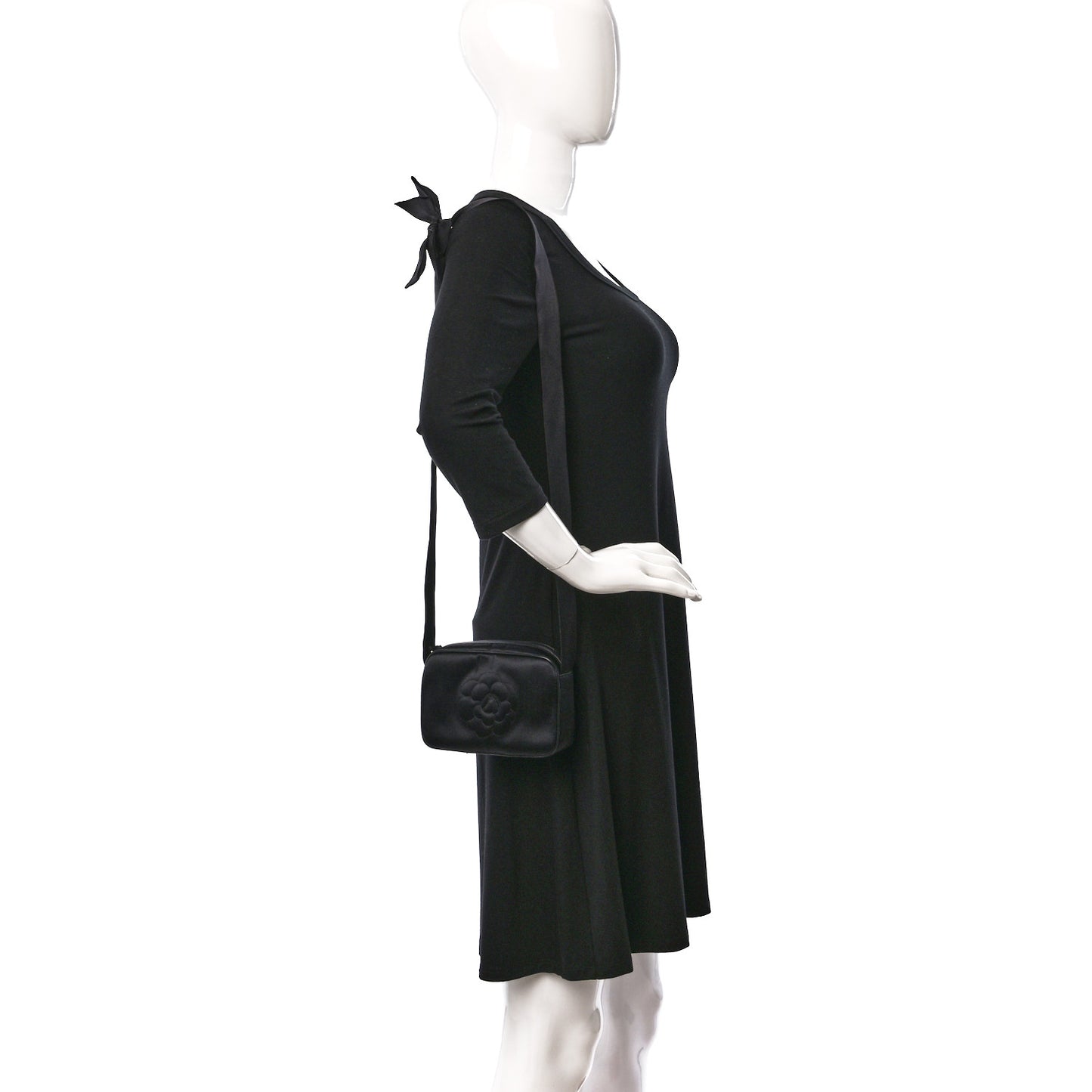 Satin Quilted Camellia Camera Case Black