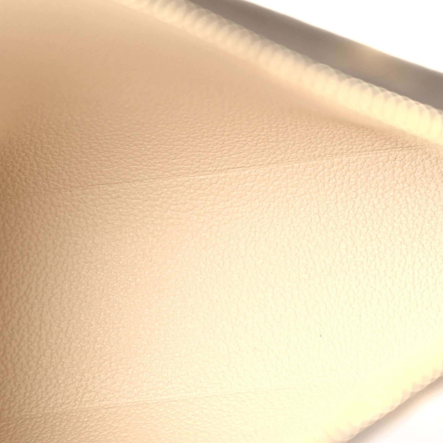 Louis Vuitton Monogram Toiletry Pouch 19 5 of 10