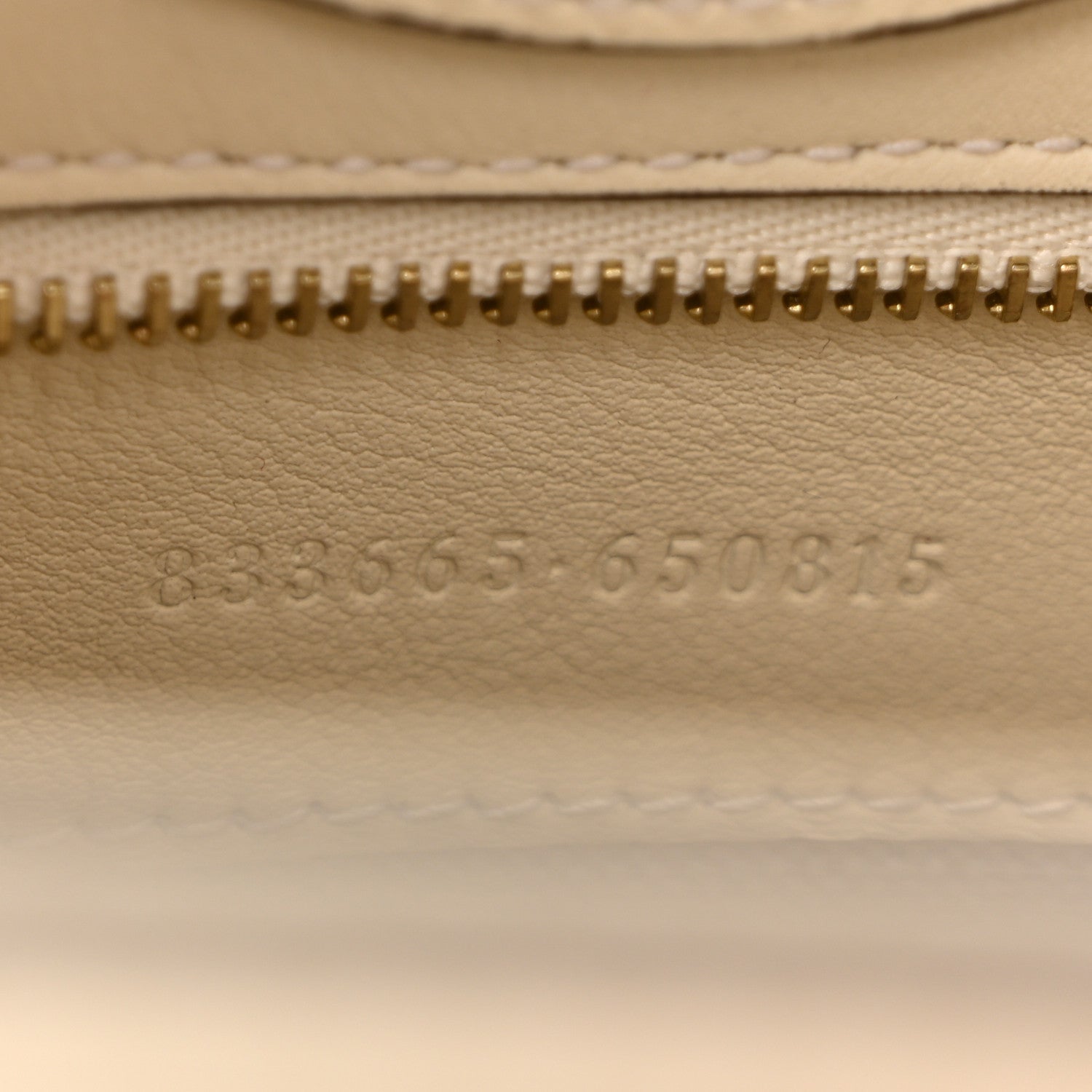 Gucci Arabella Calfskin Horsebit 73 Mini Bucket Bag White 7 of 12