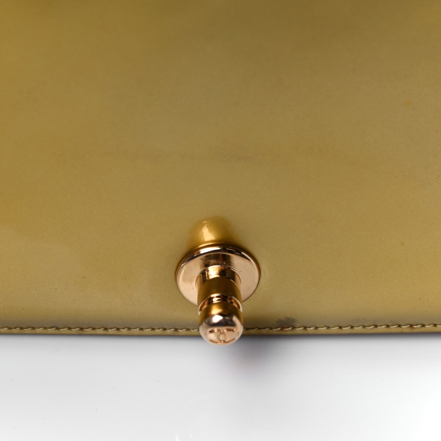 Metallic Patent Calfskin Quilted Medium Boy Flap Gold