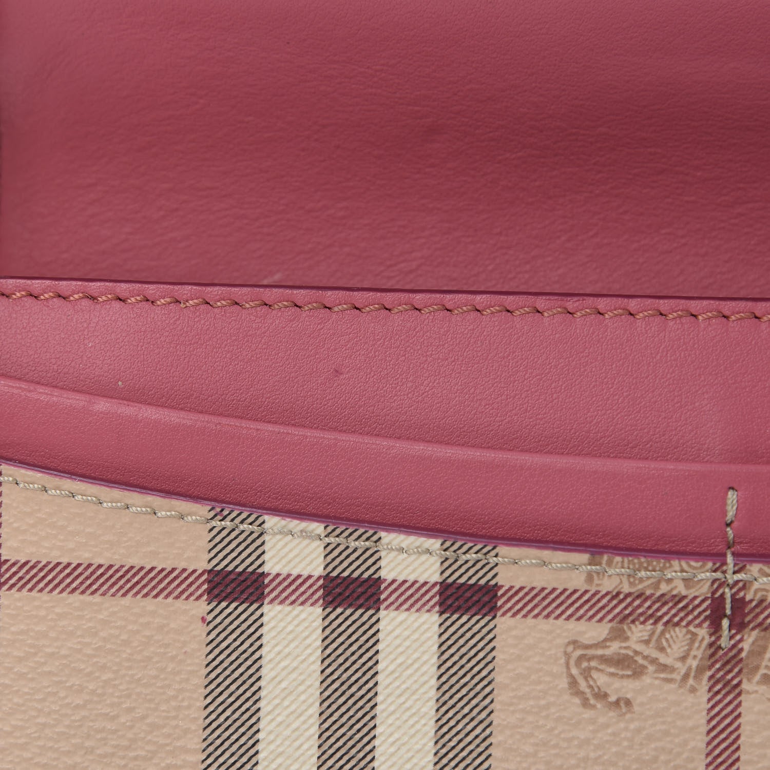 Burberry Haymarket Check Halton Wallet Pink 9 of 11