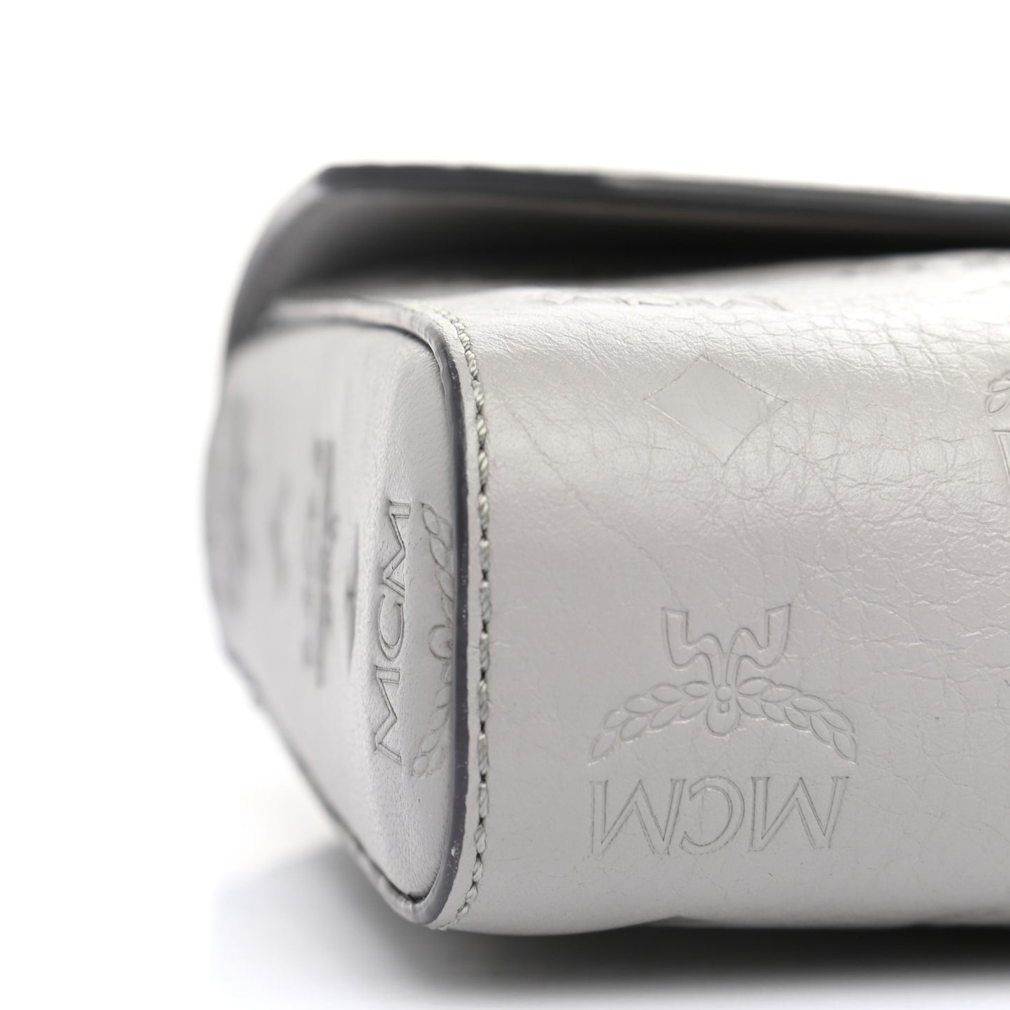 Calfskin Ottomar Wallet On Chain Grey