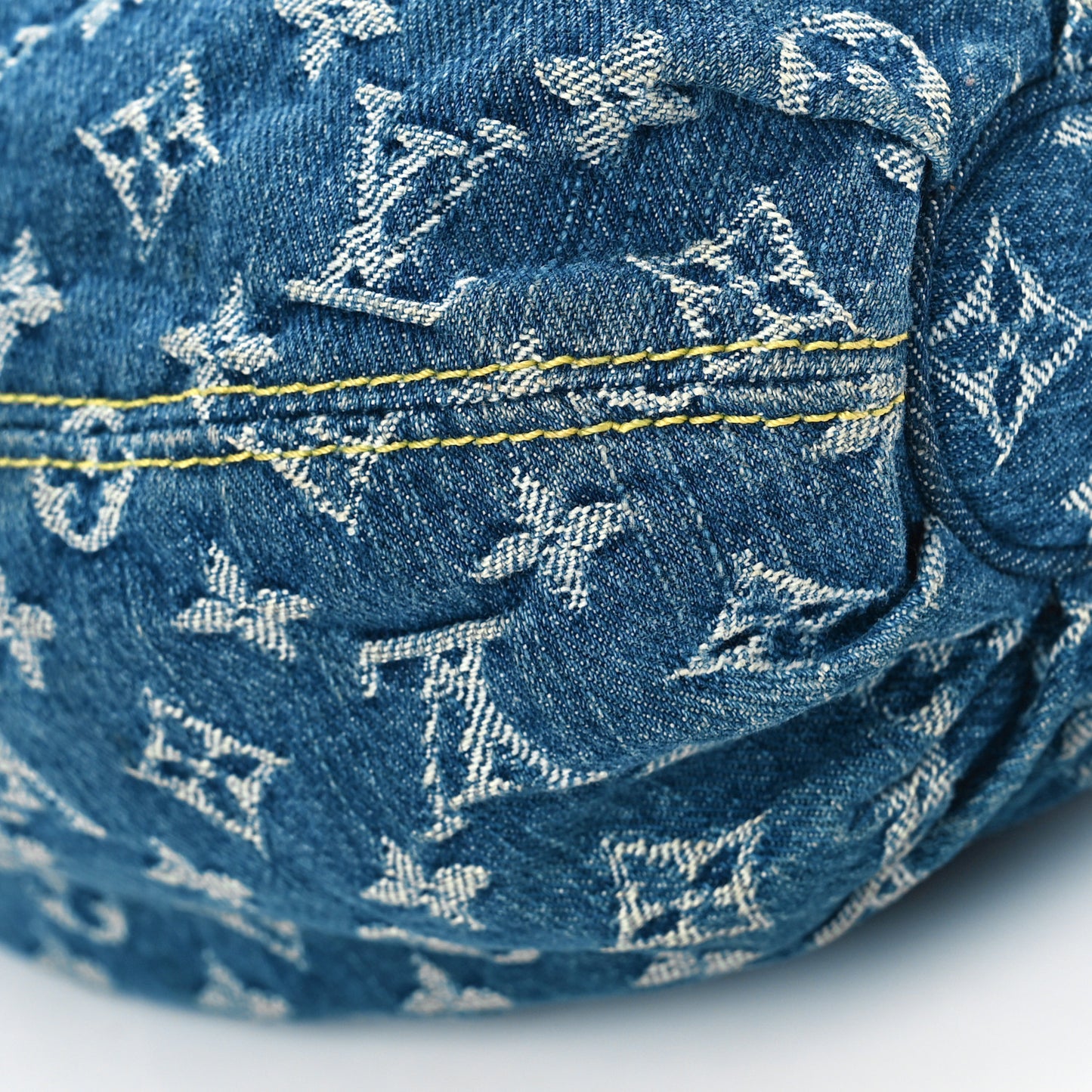 Monogram Denim Pleaty Blue