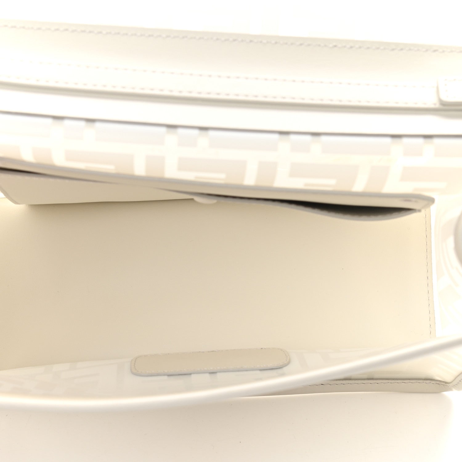 Fendi TPU FF Vitello Century F is Fendi Kan I Shoulder Bag White 5 of 9