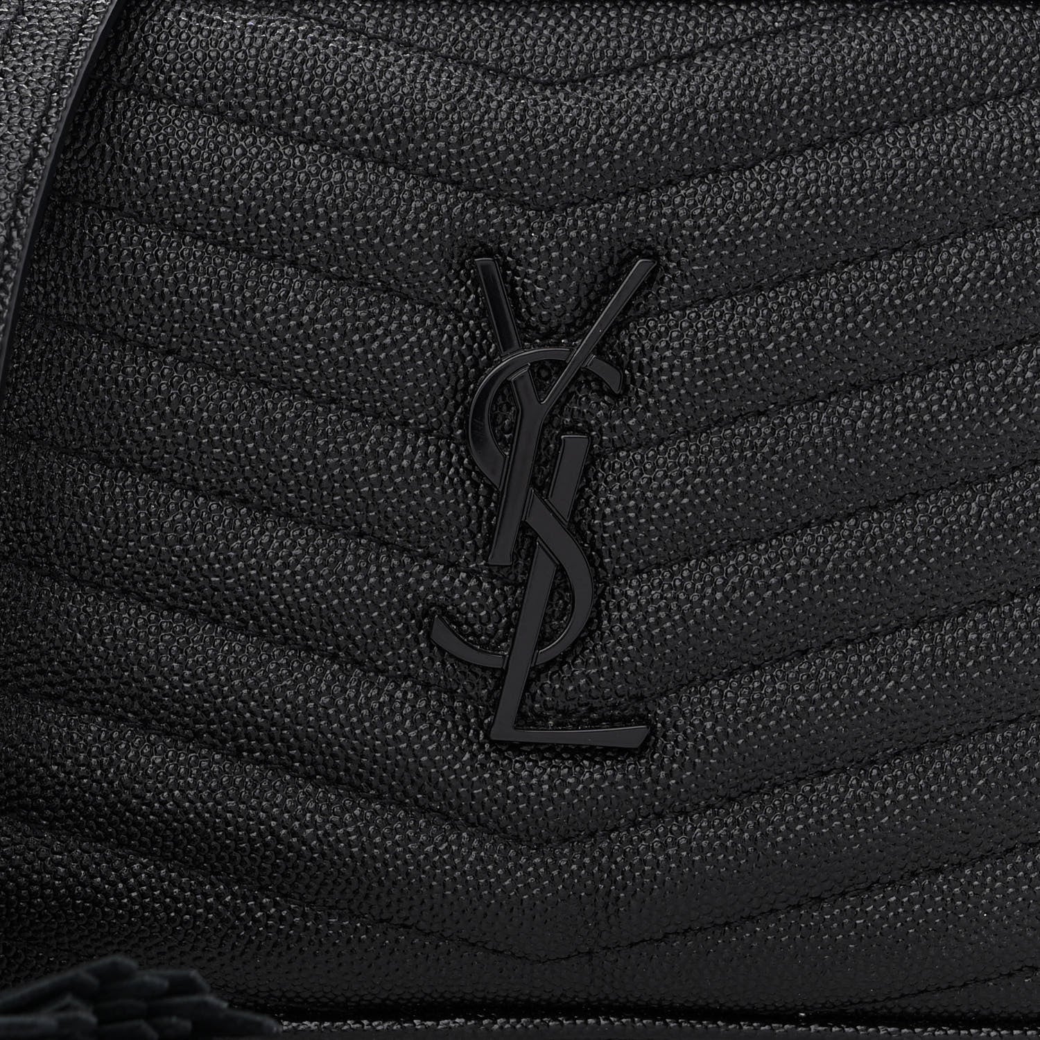 Saint Laurent Grain De Poudre Matelasse Monochrome Monogram Mini Lou Camera Bag Black 9 of 10