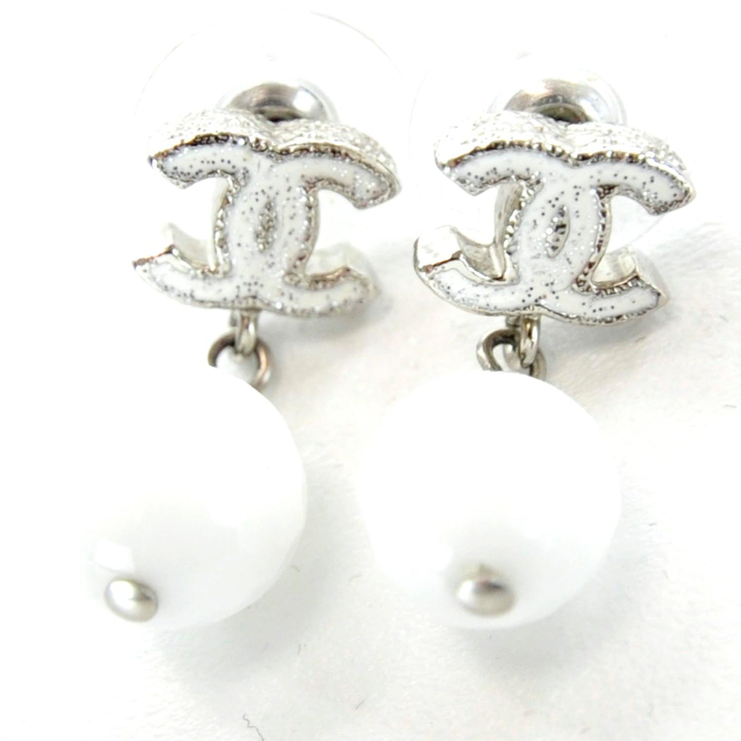 Snowy Glitter CC Drop Earrings