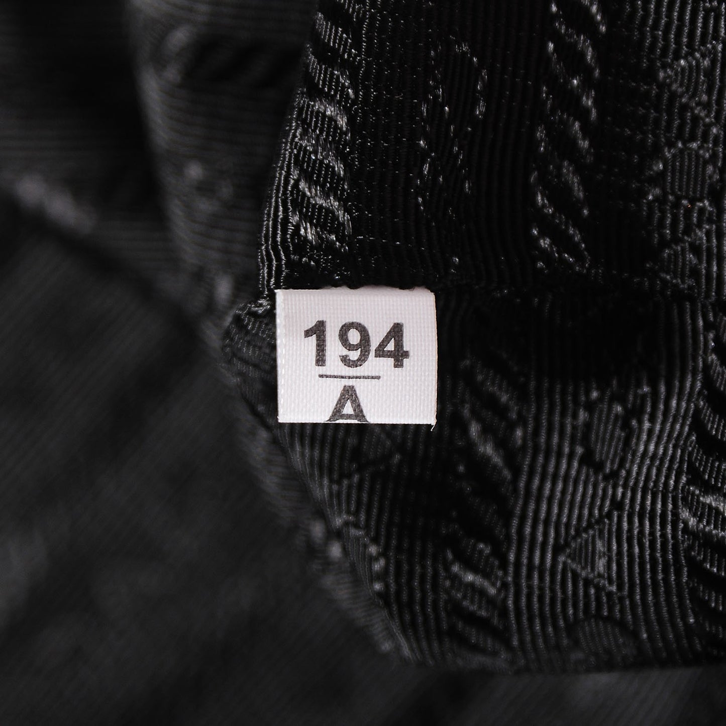 Vitello Shine Tote Nero Black