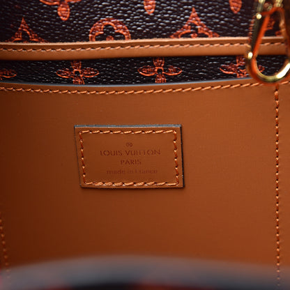 Louis Vuitton Calfskin Catogram City Steamer Cabas XXL Orange Marron 7 of 11