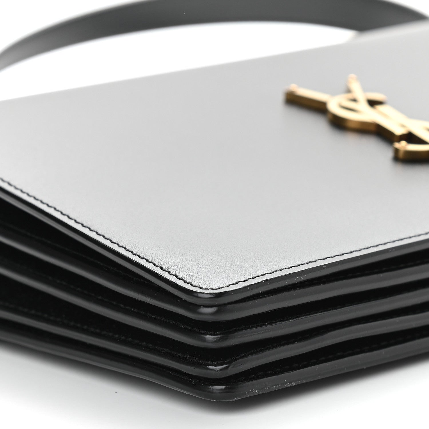 Saint Laurent Smooth Calfskin Shoulder Bag Black 7 of 9