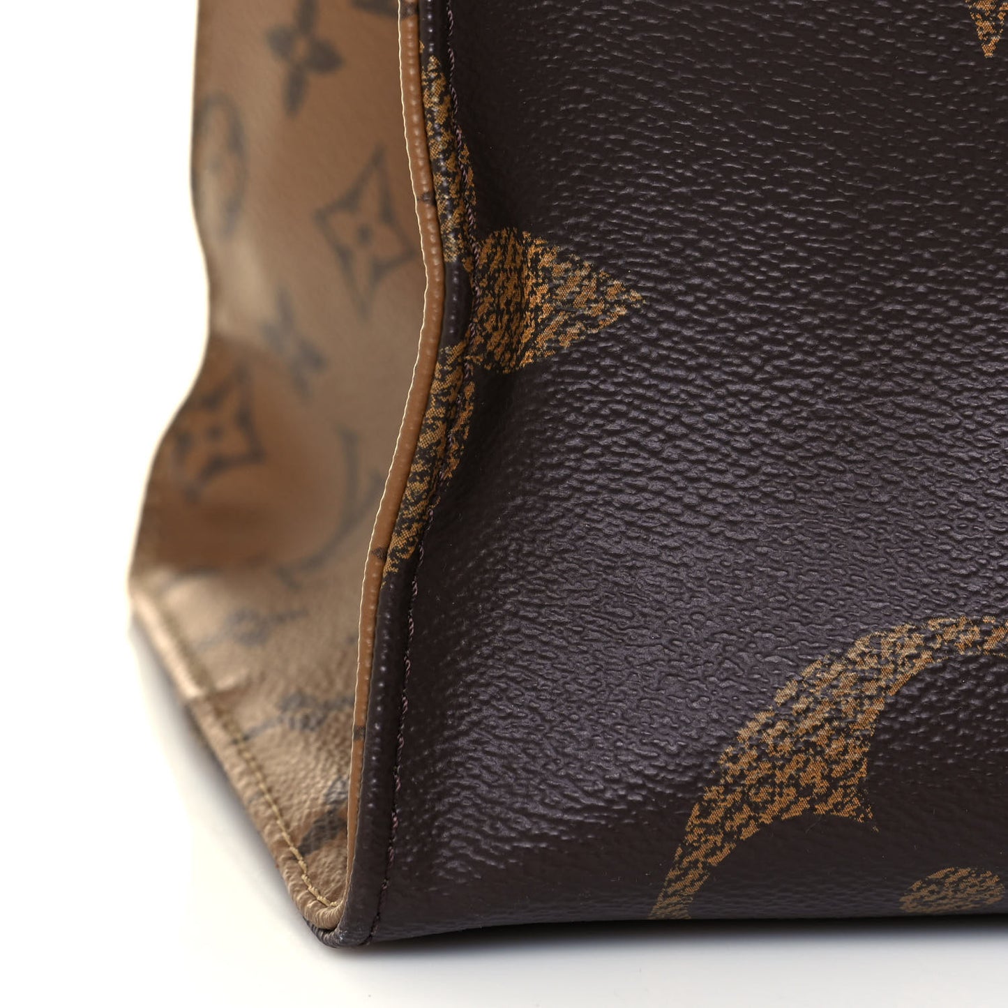 Reverse Monogram Giant Onthego GM