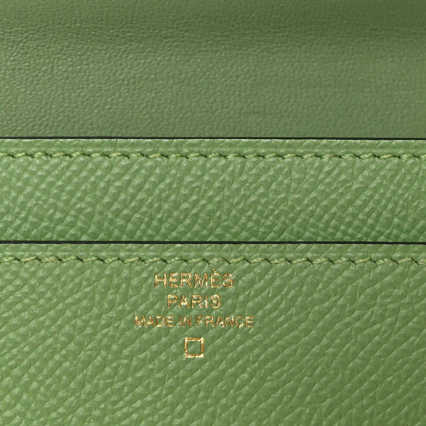 Epsom Alligator Lizard Constance Wallet To Go Vert Criquet Cactus Beige Sable Ombre