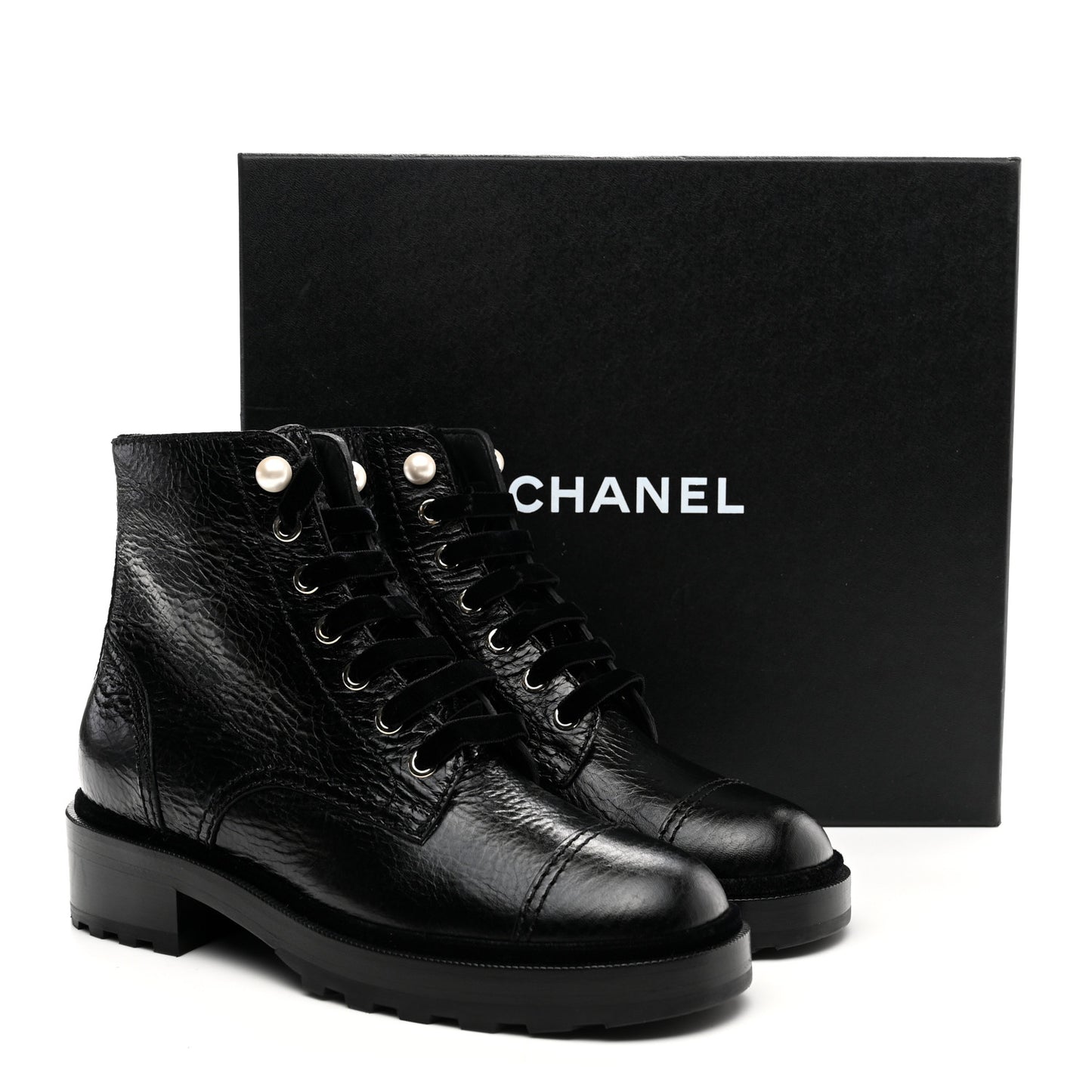 Shiny Calfskin Velvet Pearl Combat Short Boots 37.5 Black