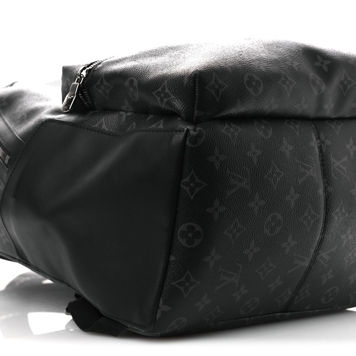 Louis Vuitton Monogram Eclipse Discovery Backpack MM 8 of 10