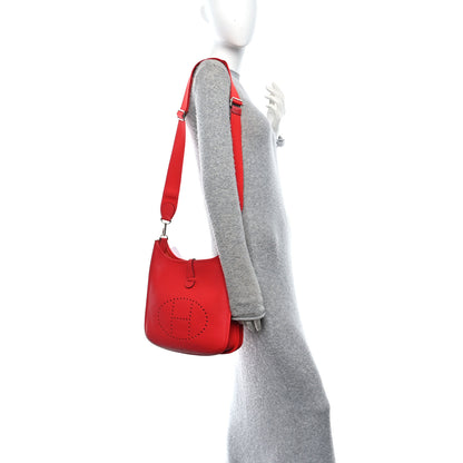 Hermes Taurillon Clemence EVELYNE III PM Rouge de Coeur 2 of 12