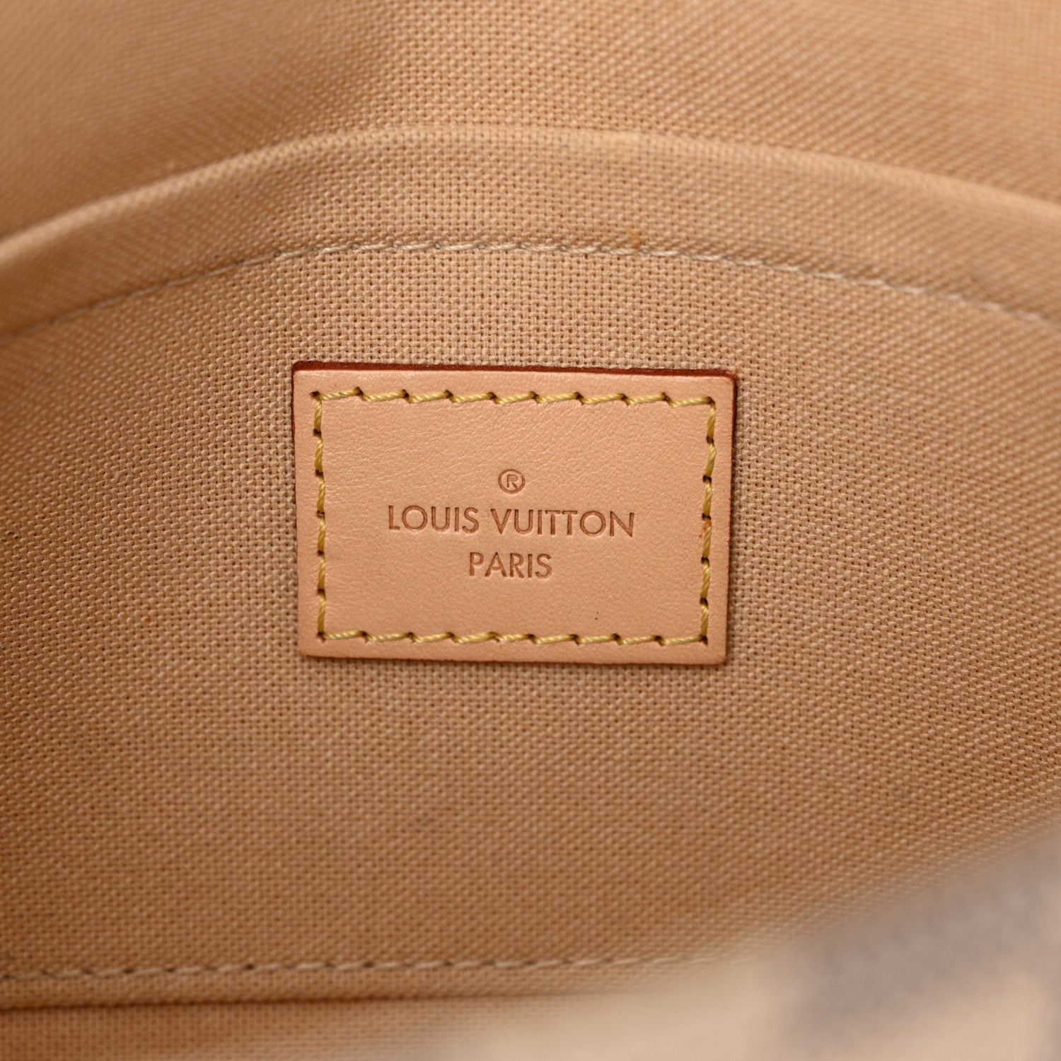 Louis Vuitton Damier Azur Favorite MM 6 of 15