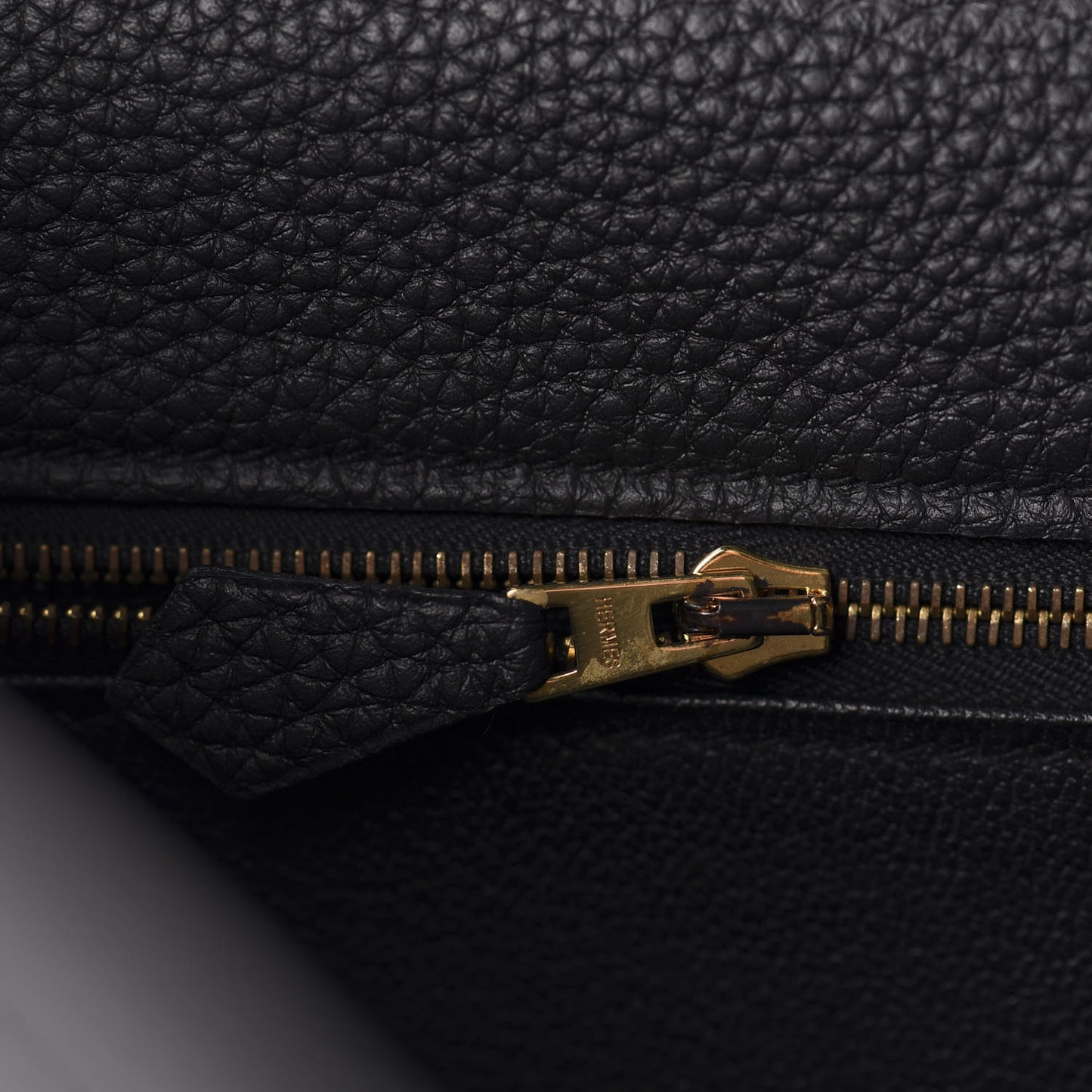 Togo Kelly Retourne 40 Black