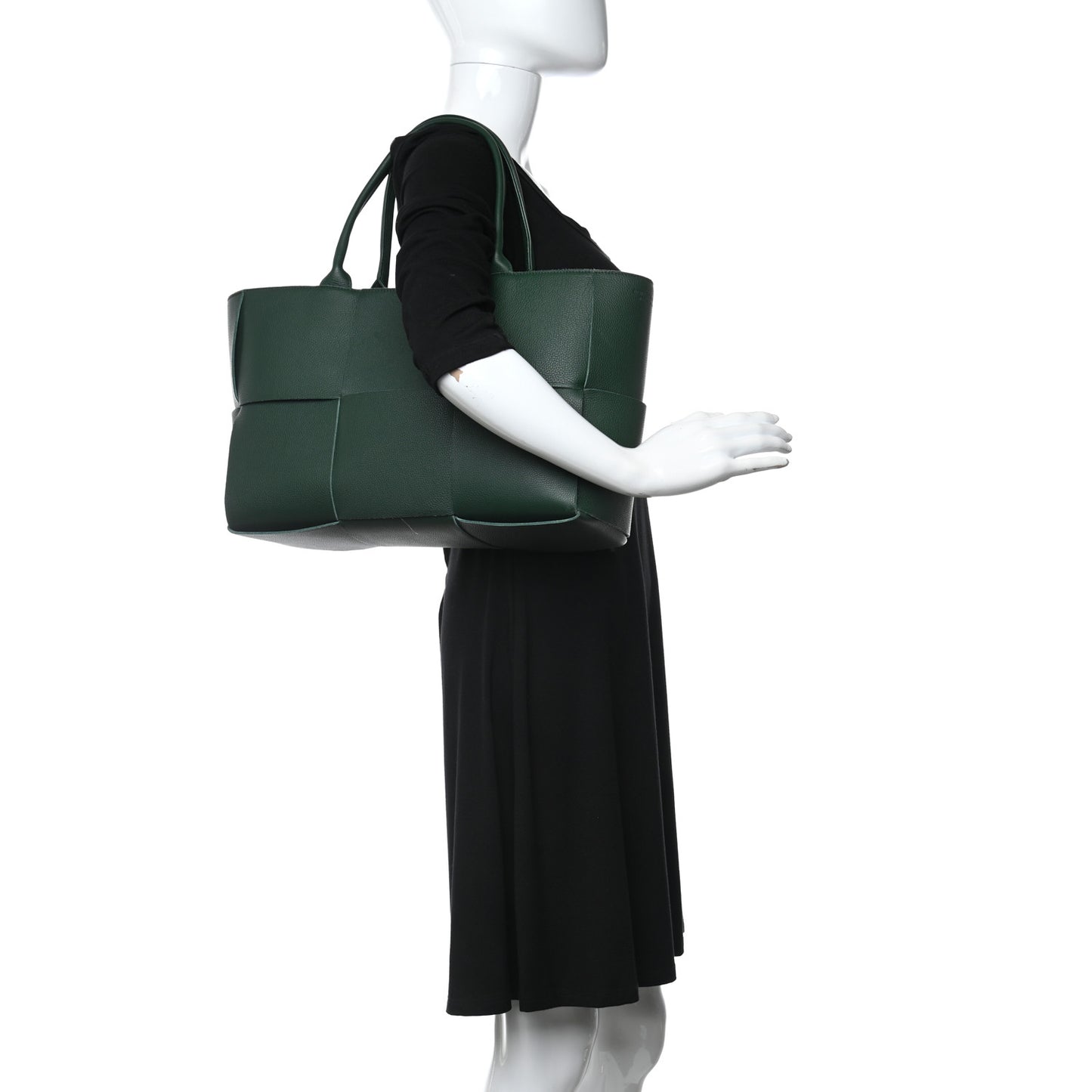 Calfskin Maxi Intrecciato Medium Arco Tote Raintree