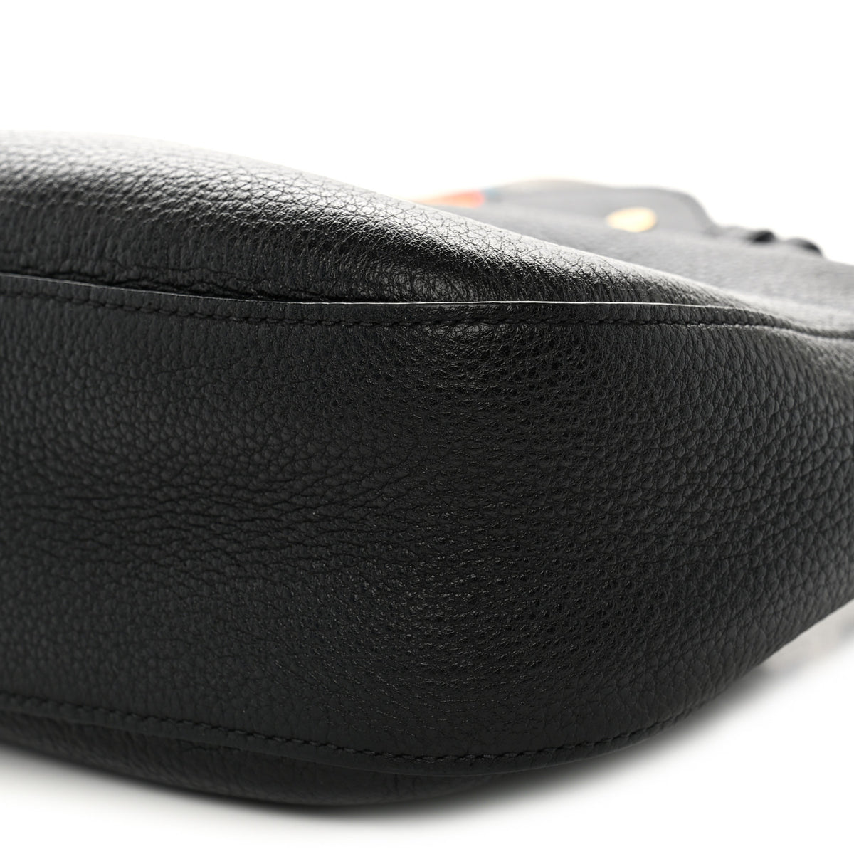 Vitello Daino Zippered Messenger Hobo Black