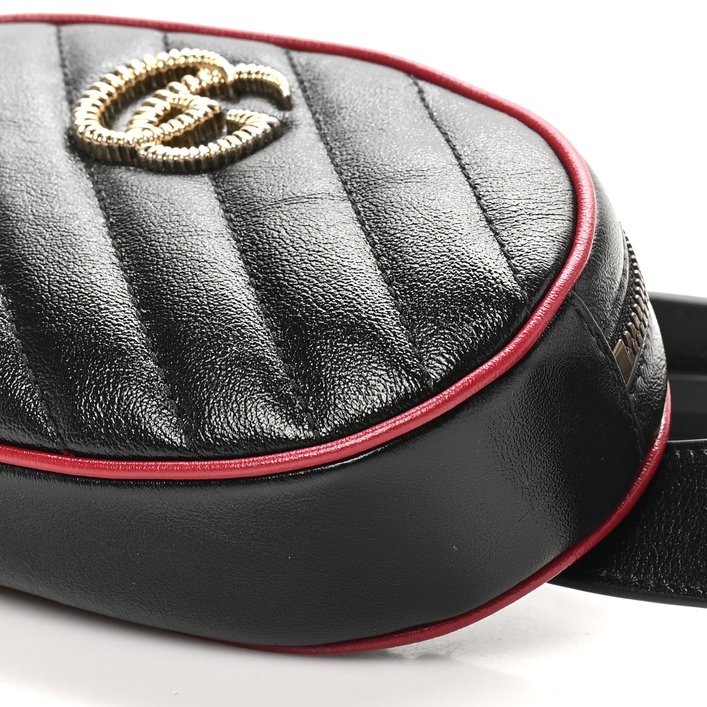 Azalea Calfskin Matelasse Diagonal Torchon GG Marmont Belt Bag 85 34 Black Romantic Cerise