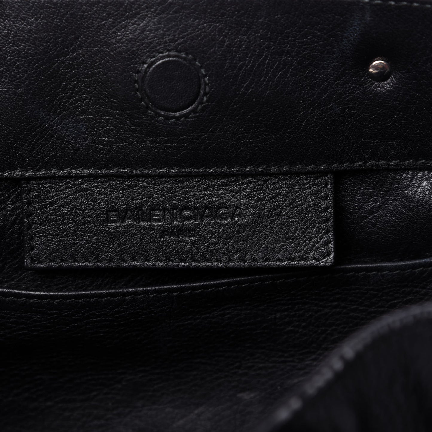 Veau Papier A6 Zip Around Tote Black