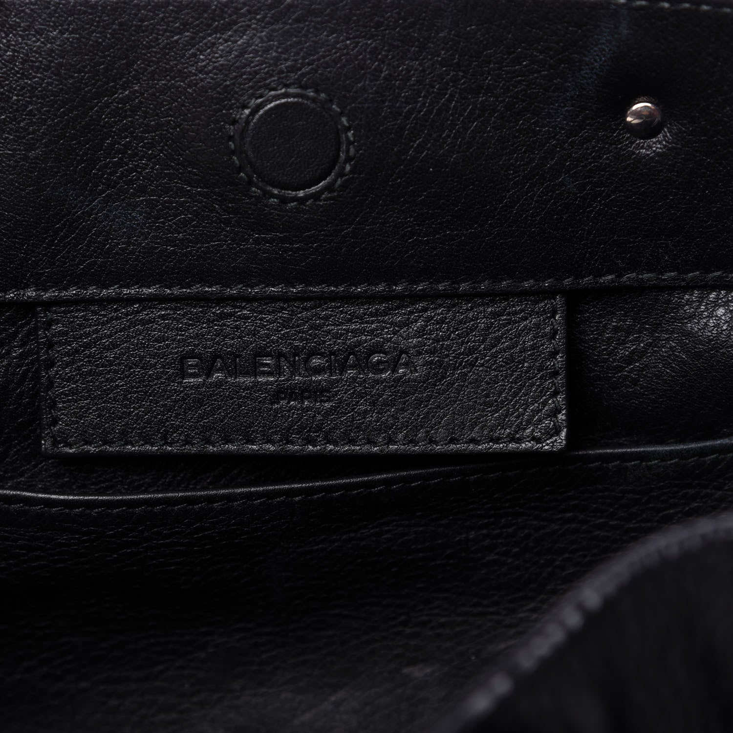 Balenciaga Veau Papier A6 Zip Around Tote Black 8 of 9