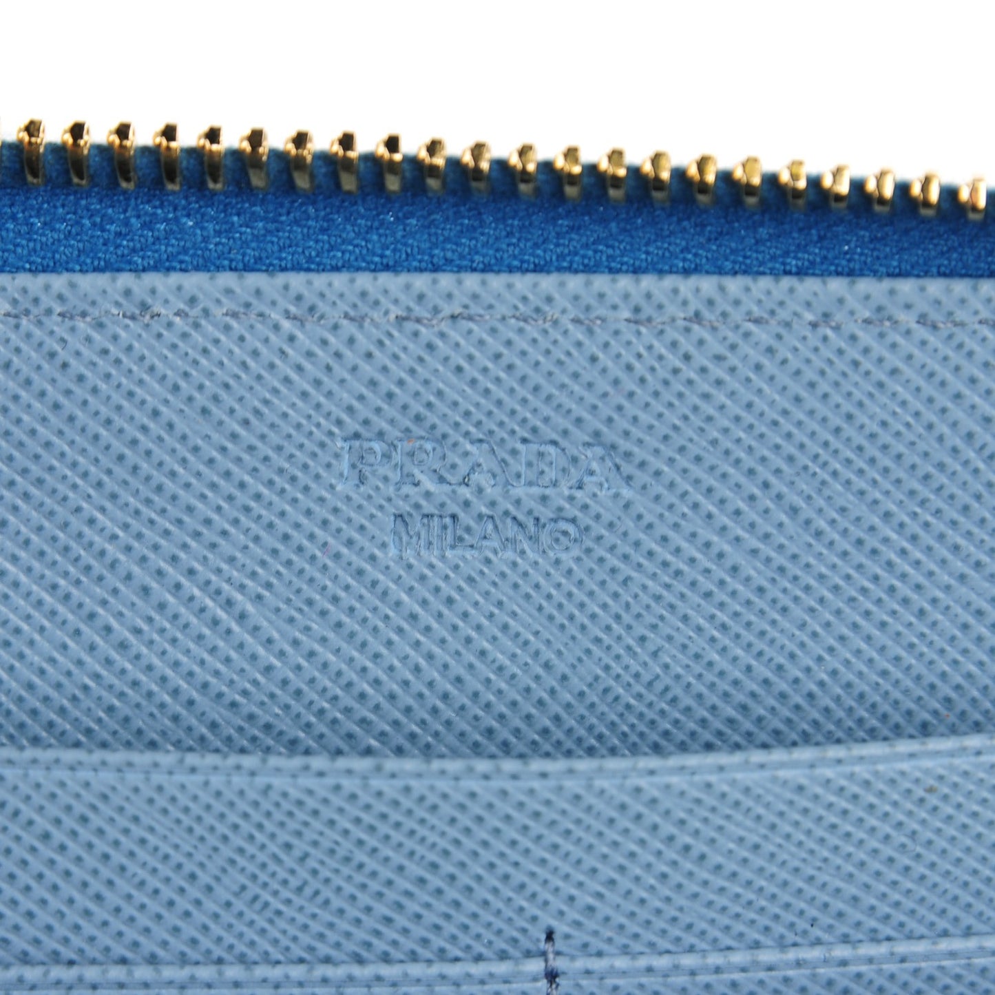 Saffiano Bi-Color Metal Zip Around Wallet Cobalto Astrale