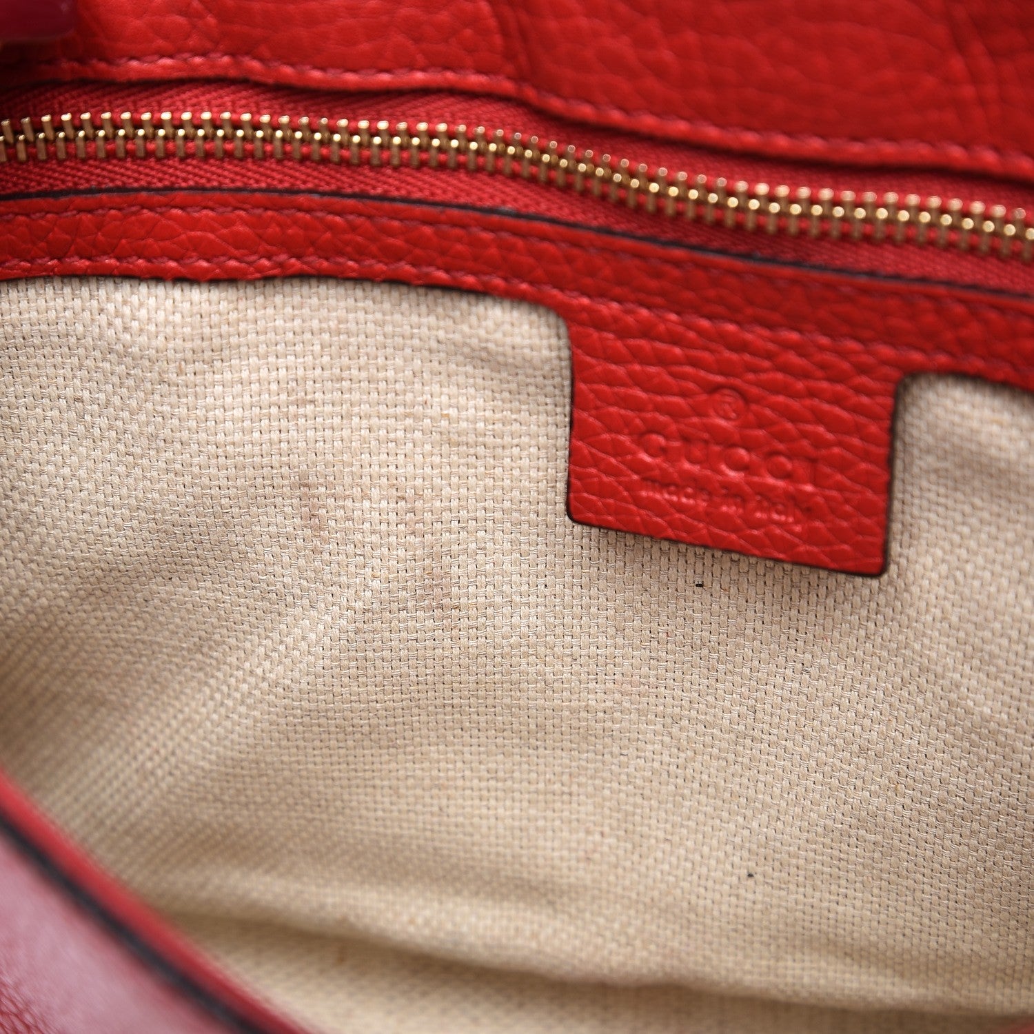 Gucci Pebbled Calfskin Medium Soho Flap Crossbody Red 8 of 13