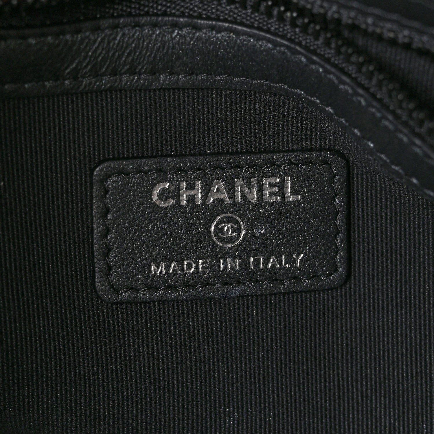 Chanel Lambskin Quilted Medium Cosmetic Case So Black 6 of 10