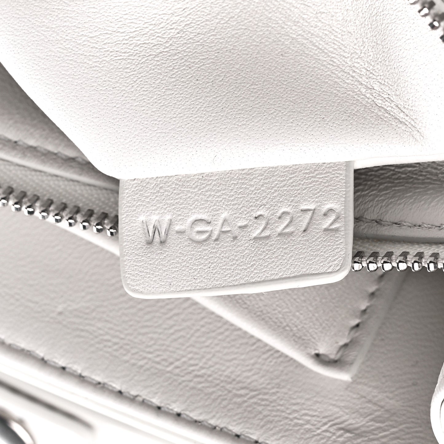 Shiny Calfskin Trapeze Triomphe Bag White