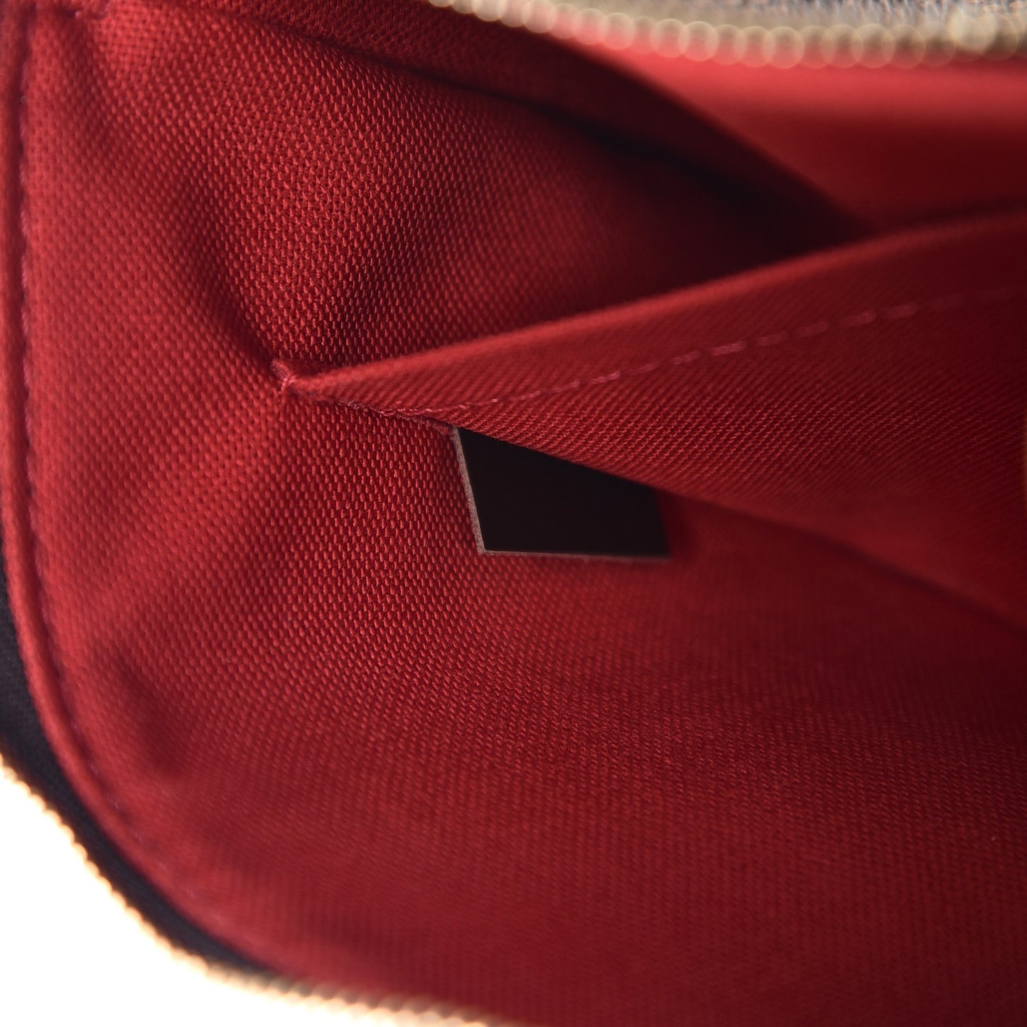 Damier Ebene Pochette Accessories NM