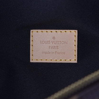 Louis Vuitton Monogram Bumbag 6 of 9