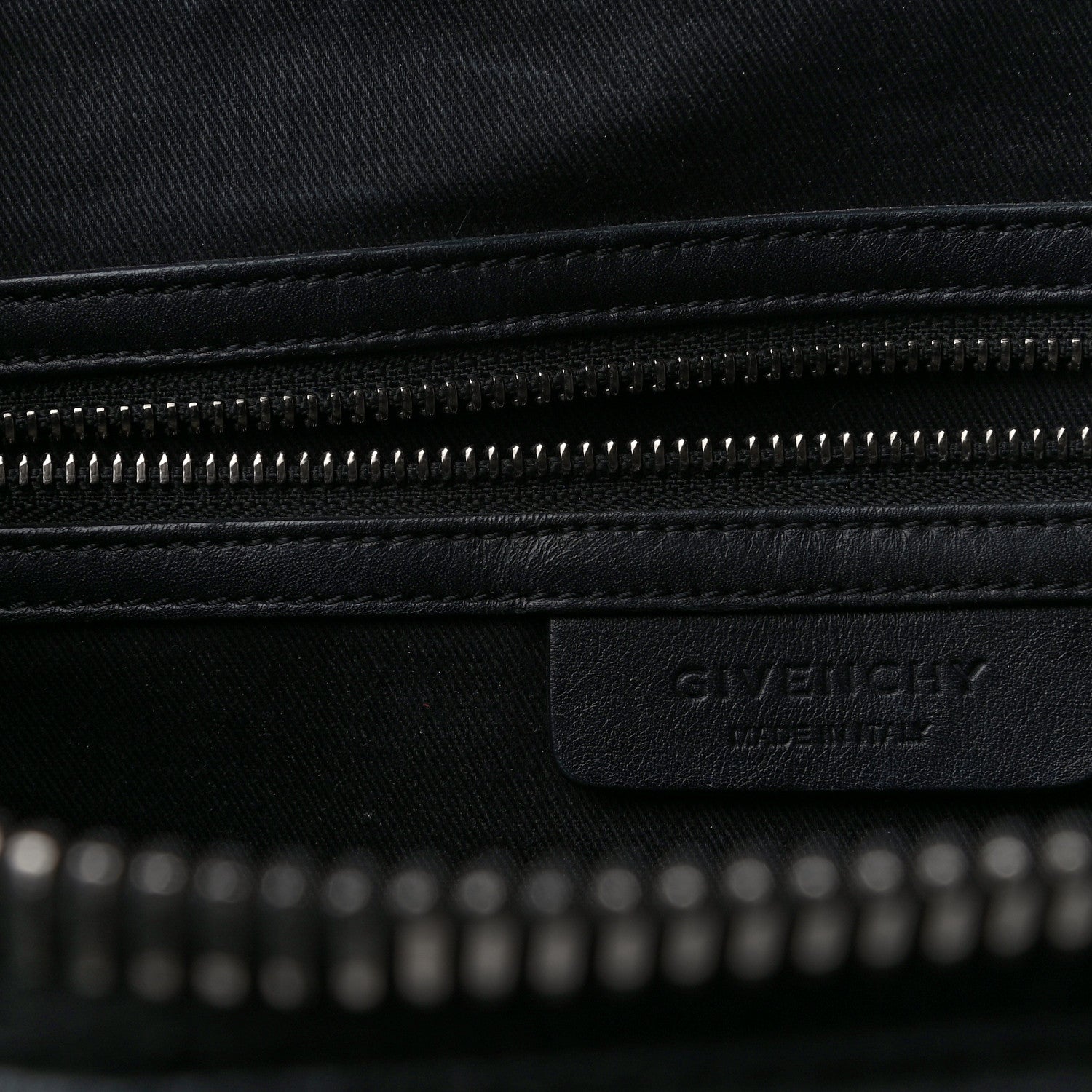 Givenchy Sugar Goatskin Medium Antigona Black 12 of 22