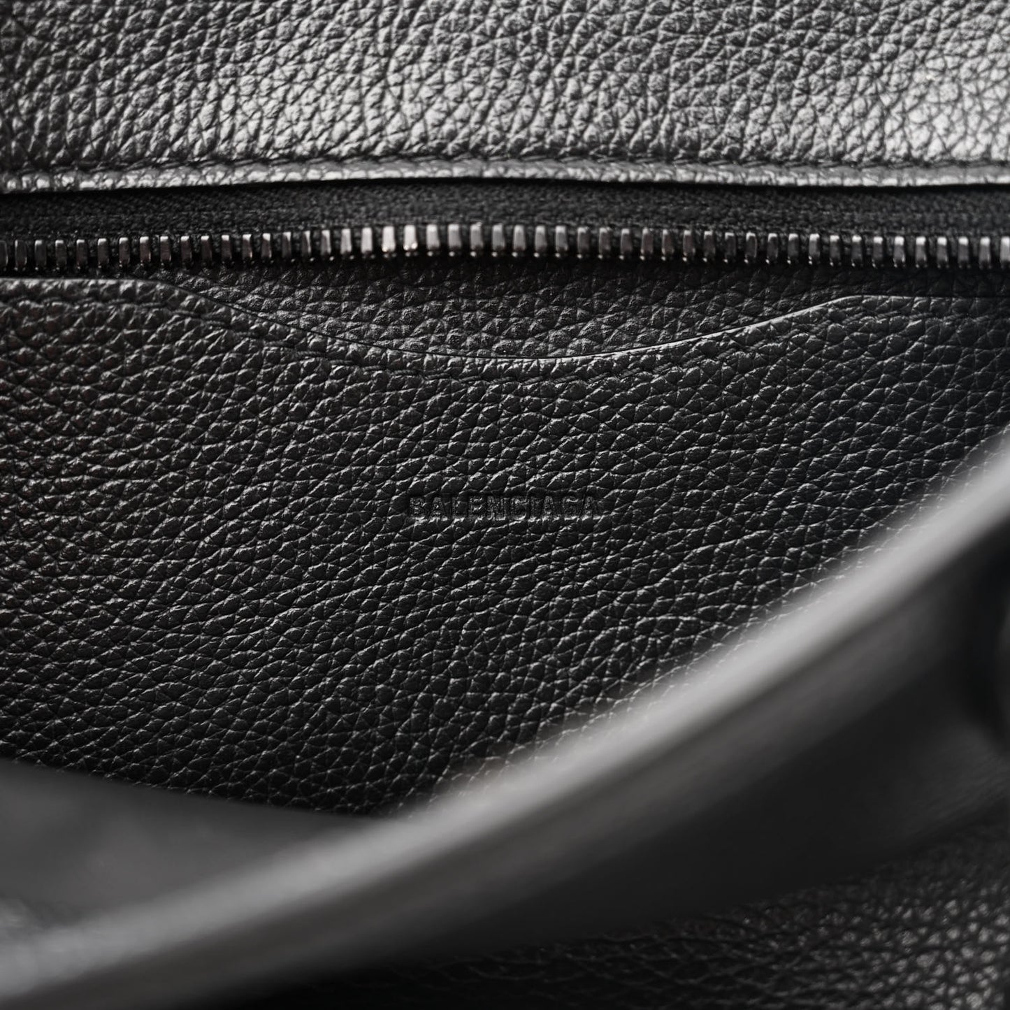 Grained Calfskin Neo Classic Black Hardware Mini City Black