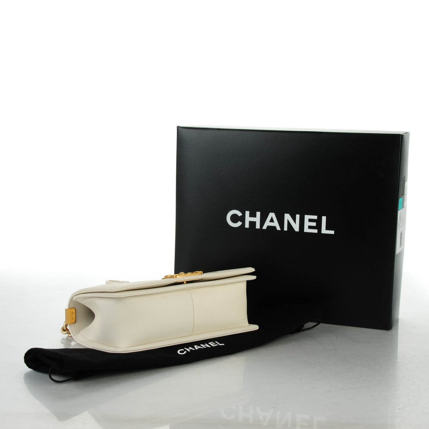 Caviar Suede Calfskin Chevron Medium Boy Flap White